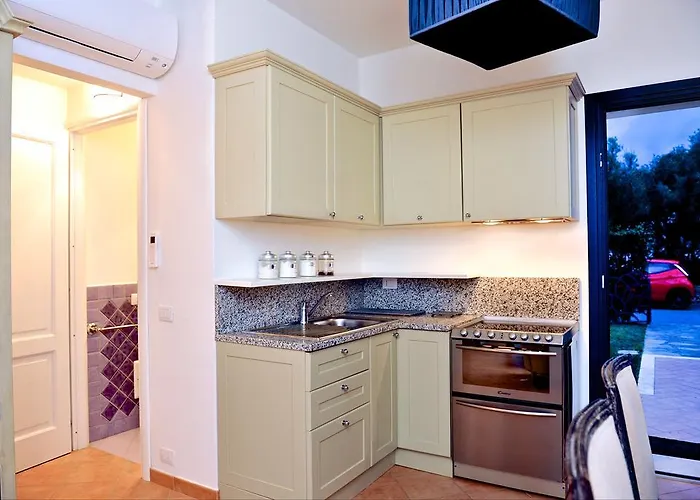 Li Casi Bianchi San Teodoro